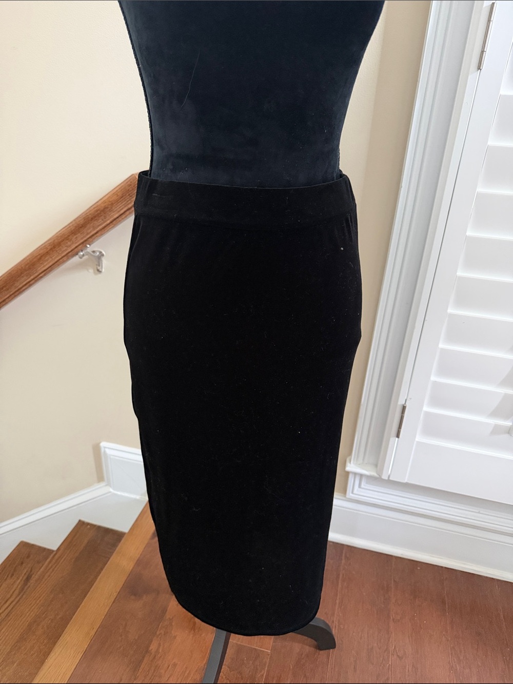 Halogen Black Velvet Pencil Skirt